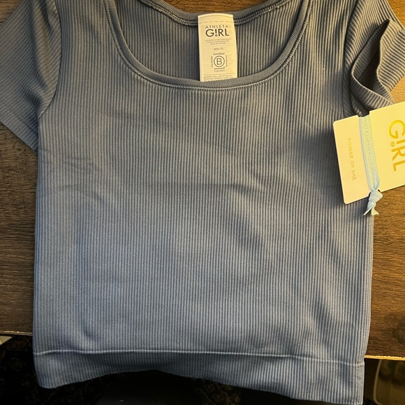 Athleta Girls Rise Above Rib Crop Tee - Picture 2 of 3